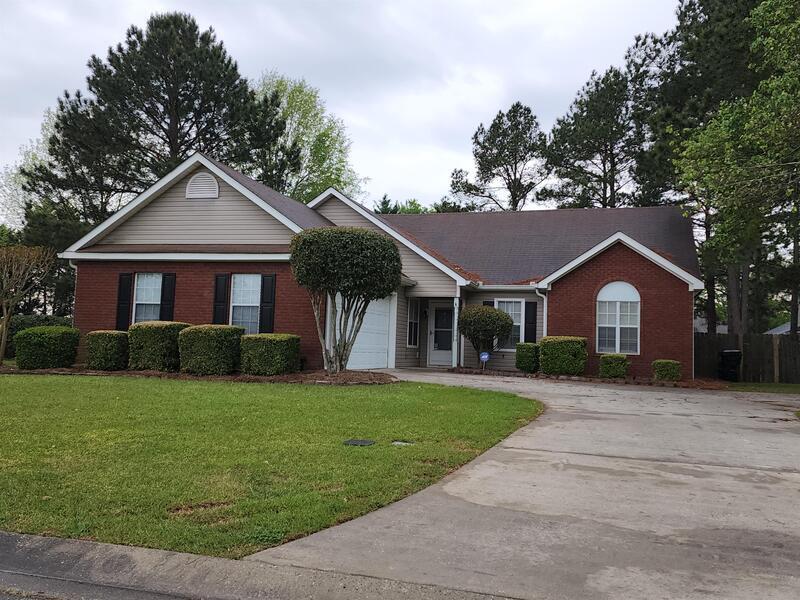 Primary Photo - 203 Park Ln