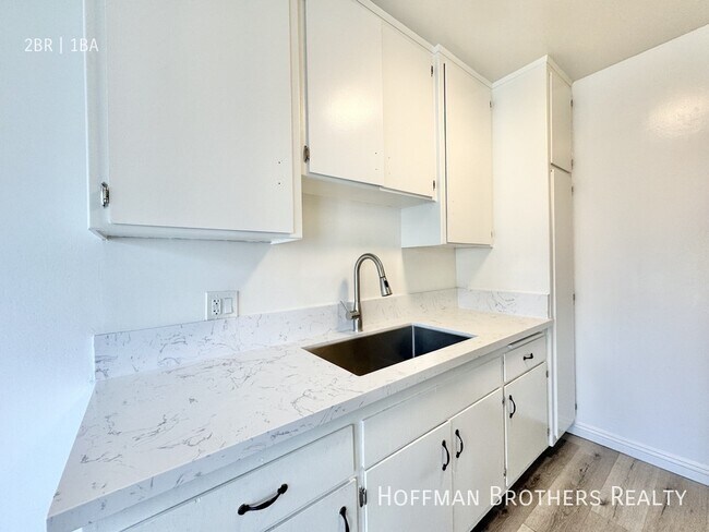 Foto del edificio - 4334 Berryman Ave