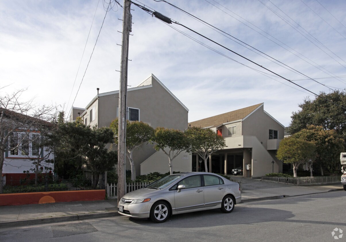 Foto del edificio - 1220-1230 2nd St