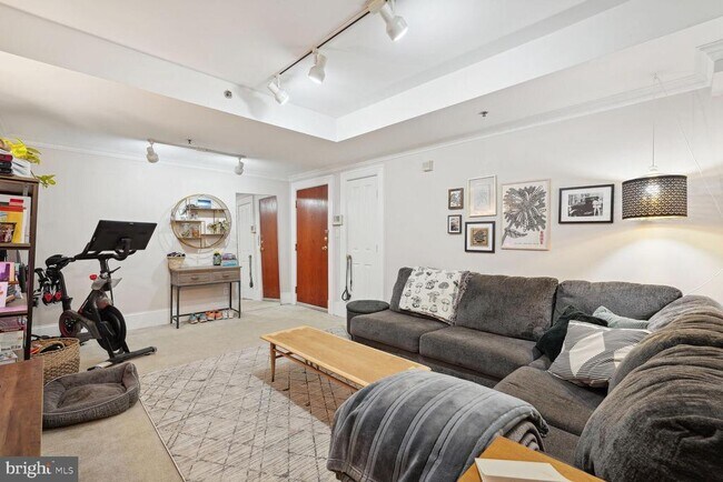 Foto del edificio - 1736 18th St NW