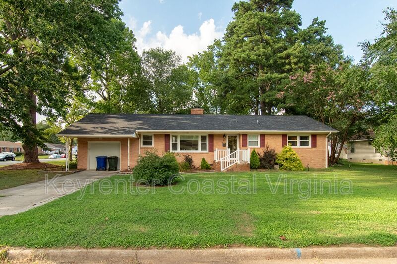 Primary Photo - 63 Middlesex Rd
