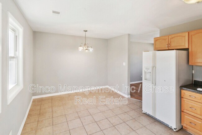 Foto del edificio - 594 Andover St