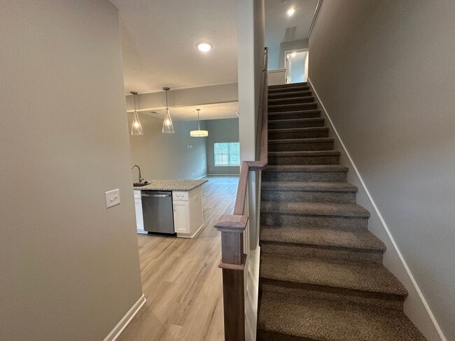 Foto del edificio - Brand New Townhome In Shelbyville - MOVE I...