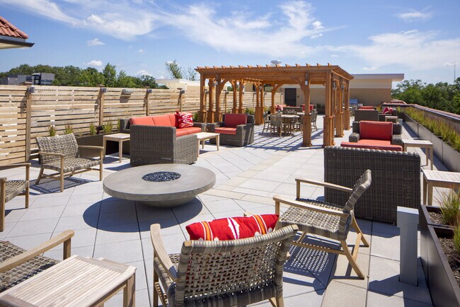 Apartamentos Willow & Maple — foto de la comunidad - Willow & Maple