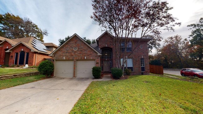 Building Photo - Remodeled Plano home with great fenced backyard