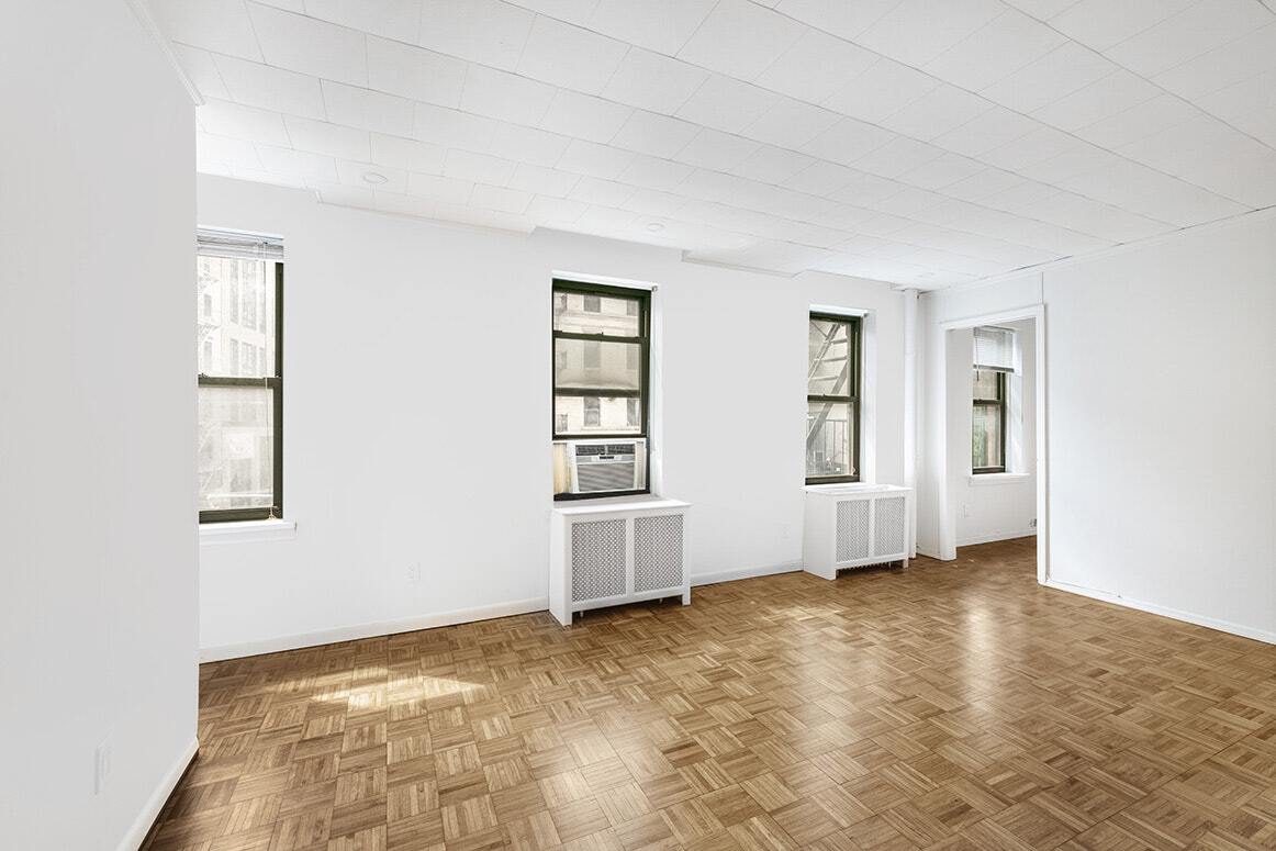 Sunny NoLita Corner 3Bedroom Townhouse for Rent in New York, NY