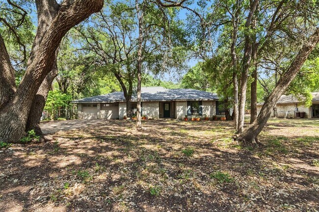 Foto del edificio - 10303 Slaughter Creek Dr