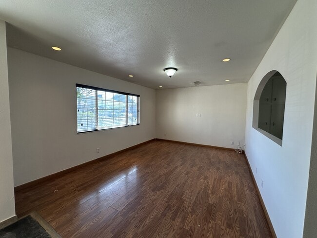 Building Photo - 7026 Westbrook Ave