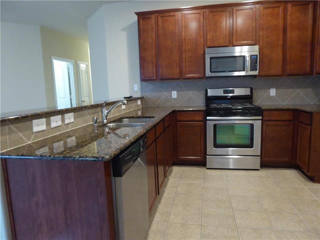 Building Photo - 2109 Sun Creek Dr