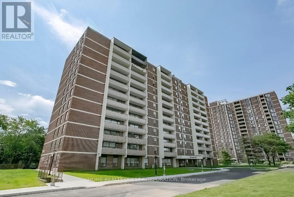 Primary Photo - 3120-3120 Kirwin Ave