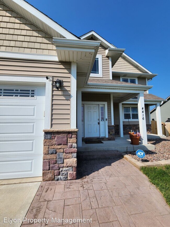 Building Photo - 3 br, 2.5 bath House - 4416 27th Street