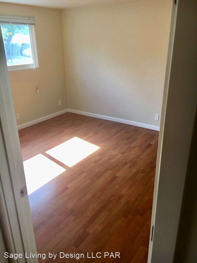 Building Photo - 540 Almaden St