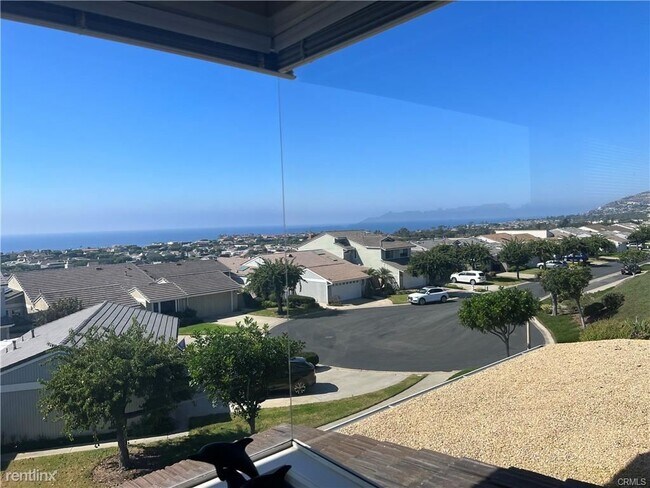 3 br, 3 bath Townhome - 33715 Halyard Dr photo'