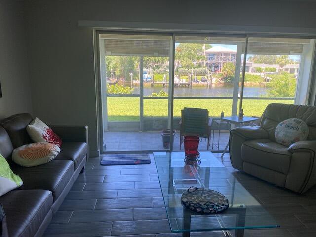 Foto del edificio - 342 Southwind Dr