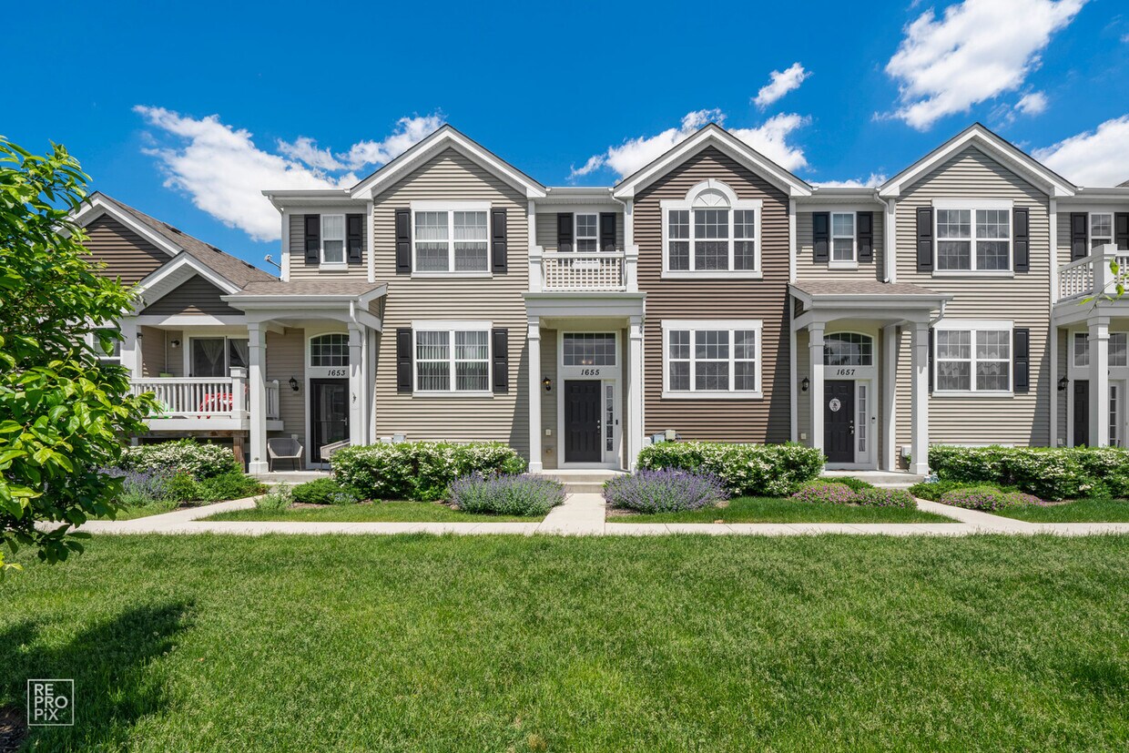 Foto principal - 1655 Ruby Dr