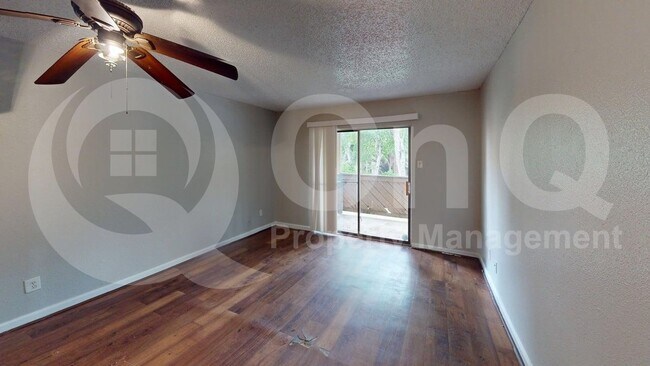 Building Photo - 8110 Skillman St