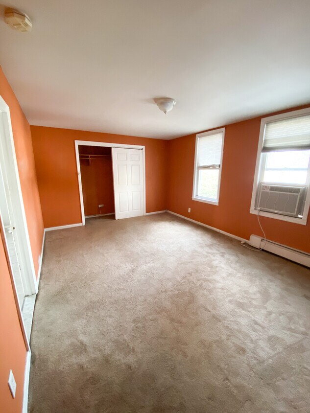 Primary Photo - 6627 79th St