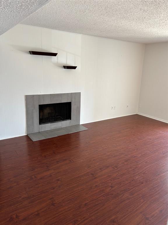 Foto del edificio - 1825 E Lindsey St