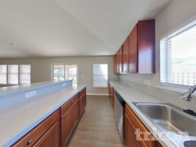 Foto del edificio - 75177 Brookwood Dr