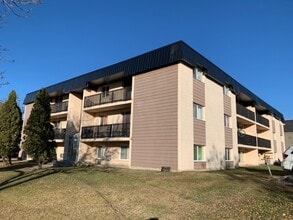 Building Photo - 1940 9th Av N