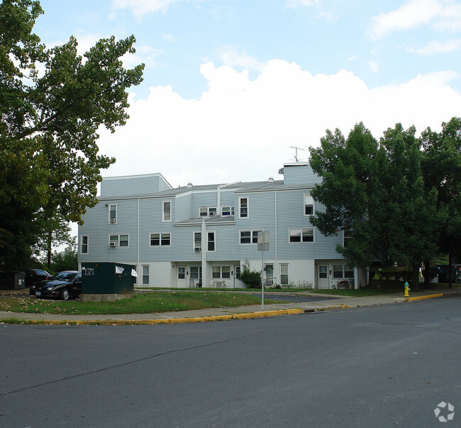 Foto del edificio - Hudson Terrace Apartments