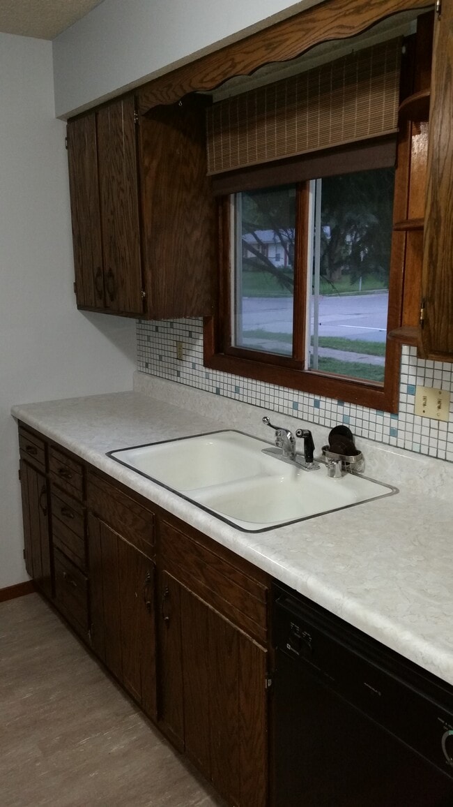 Building Photo - 3506 W Central Park Ave