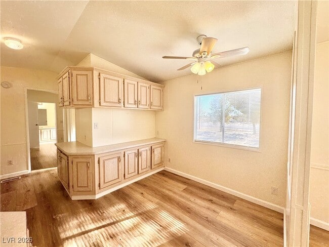 Building Photo - 2336 Jeane Ave