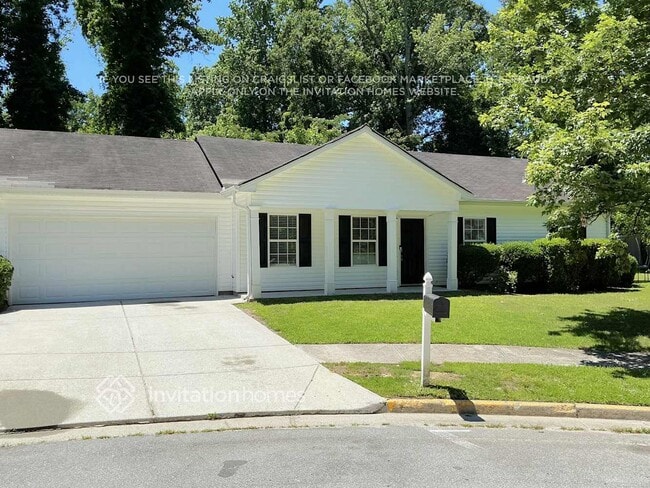 Building Photo - 552 Bridgeport Pl