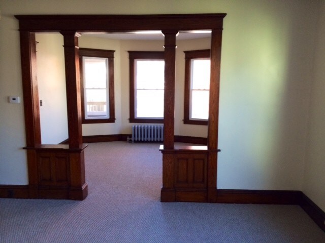 Building Photo - 15 Sylvan St