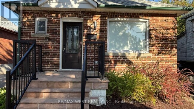 Photo du bâtiment - 25 Sixteenth St