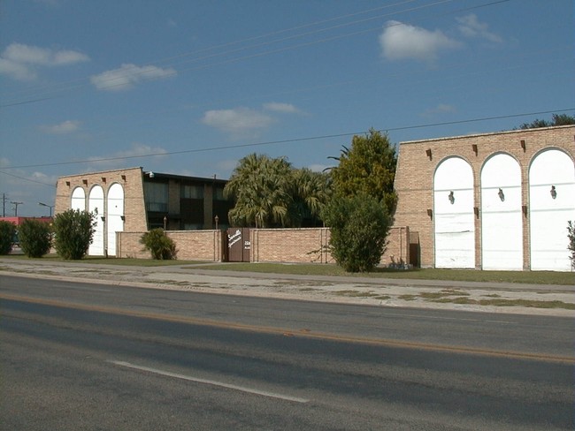 Building Photo - Seville Apartments