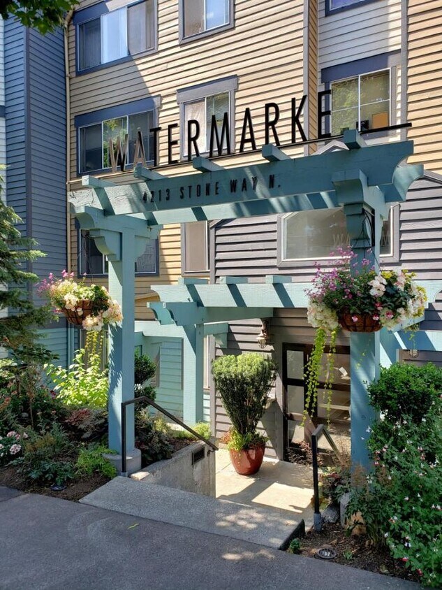 Primary Photo - 1 bedroom in Seattle WA 98103