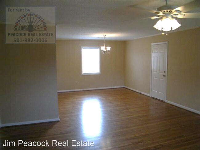 Foto del edificio - 3 br, 1.5 bath House - 8022 Fortson Road