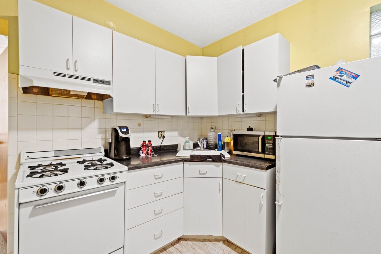 Foto principal - 110-114-114 S 11th St