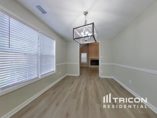 Foto del edificio - 1761 Silver Leaf Ct SW