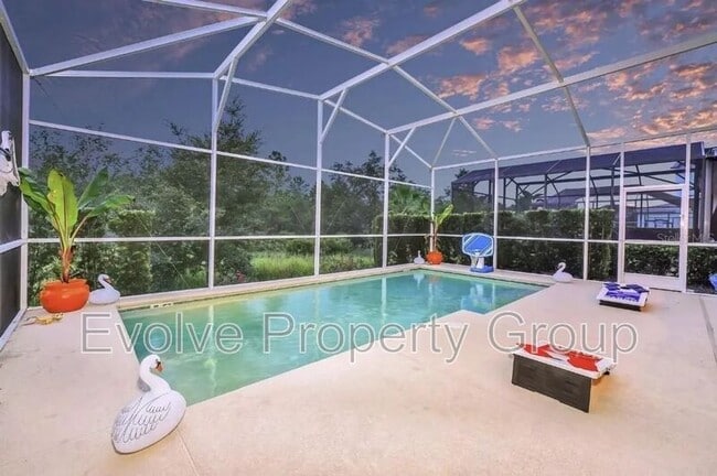 Photo - 1449 Fairview Cir House