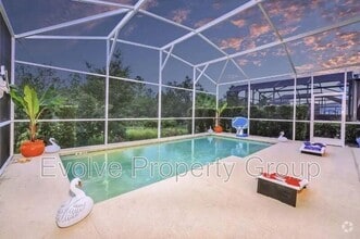 Building Photo - 1449 Fairview Cir