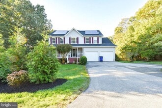 Building Photo - 42271 Bird Haven Dr