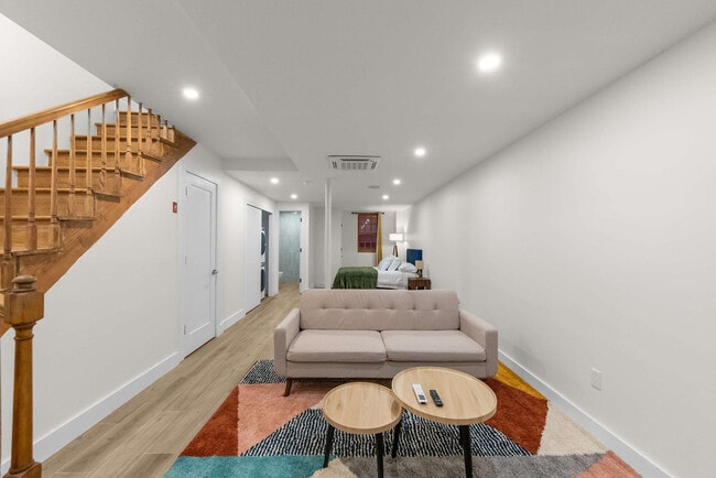 Foto del edificio - 10 Hausman St