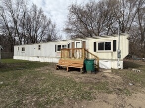 Building Photo - 7003 W 21st Ave