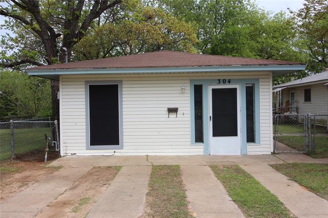 Primary Photo - 304 N Merrimac St