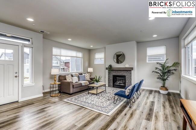 Building Photo - 1052 Banyan St