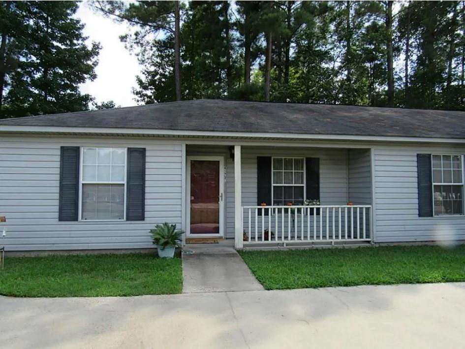 4173Hwy103w TX103 Unit A, Lufkin, TX 75904 Room for Rent in Lufkin