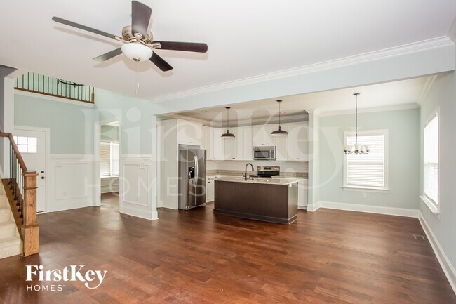 Foto del edificio - 4819 Ardenwoods Dr