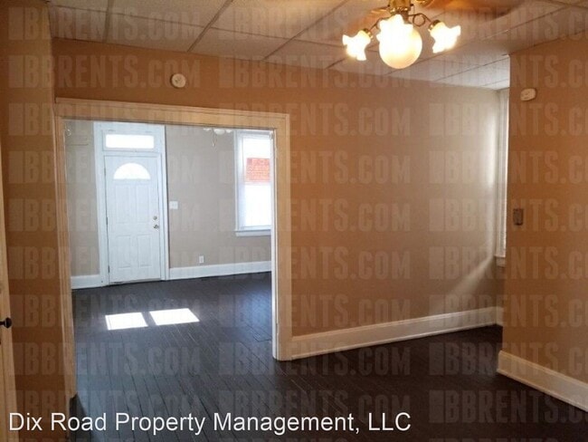 Building Photo - 2 br, 1 bath House - 1017 Vine Street,