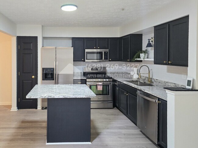 Building Photo - 1707 Barnwood Ct