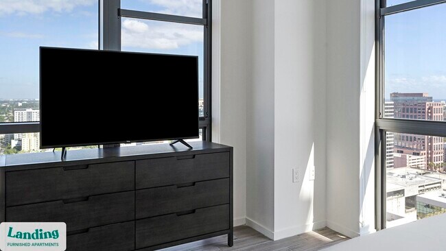Foto del edificio - 301 SW 1st Ave