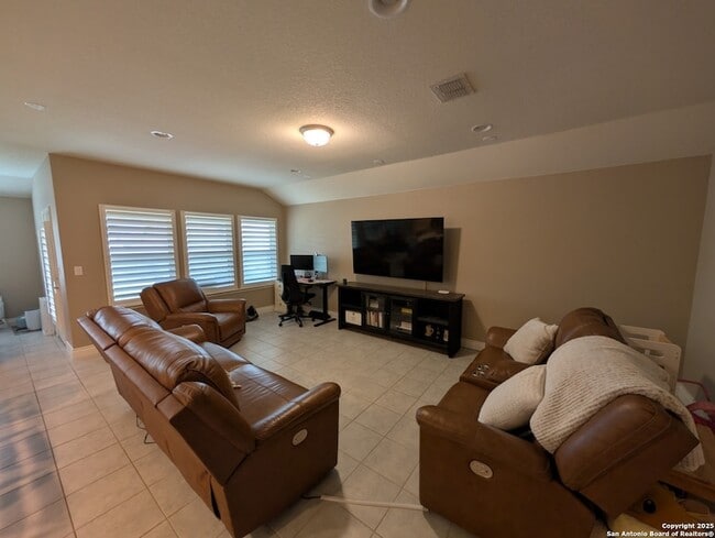 Building Photo - 7631 Pecos Rdg