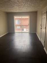 Building Photo - 4415 N 62nd St
