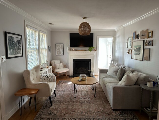 Foto del edificio - 1200 Normandy Dr